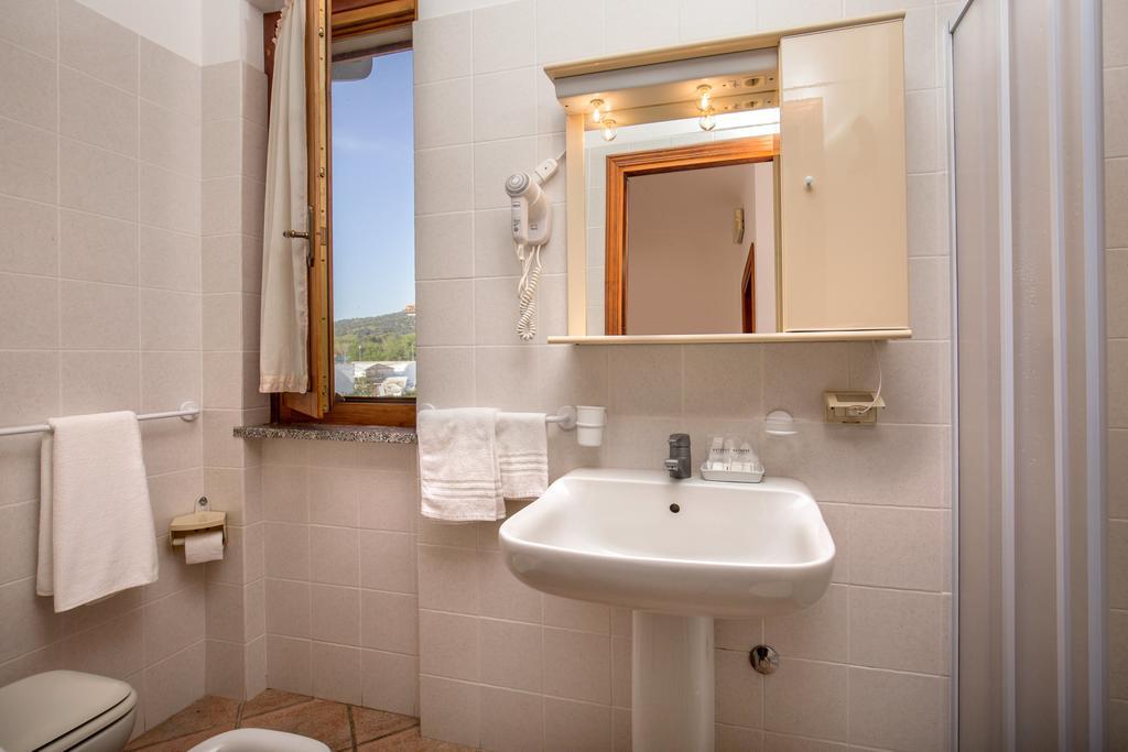 Tris Hotel Orbetello Bagian luar foto