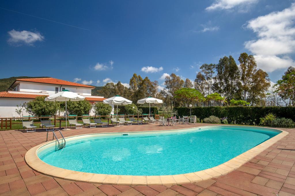 Tris Hotel Orbetello Bagian luar foto