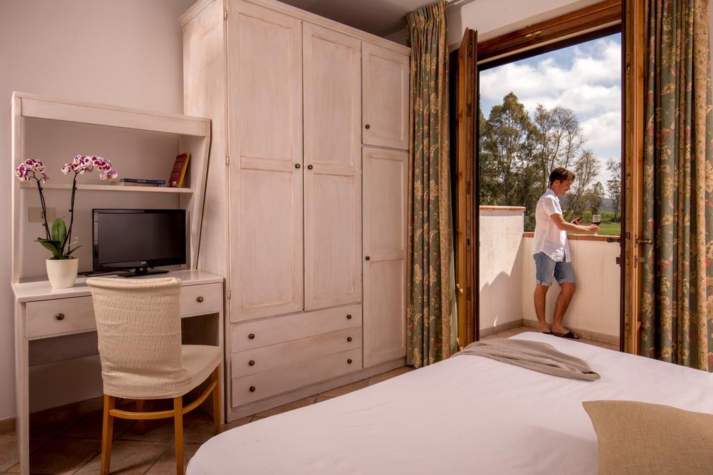 Tris Hotel Orbetello Bagian luar foto