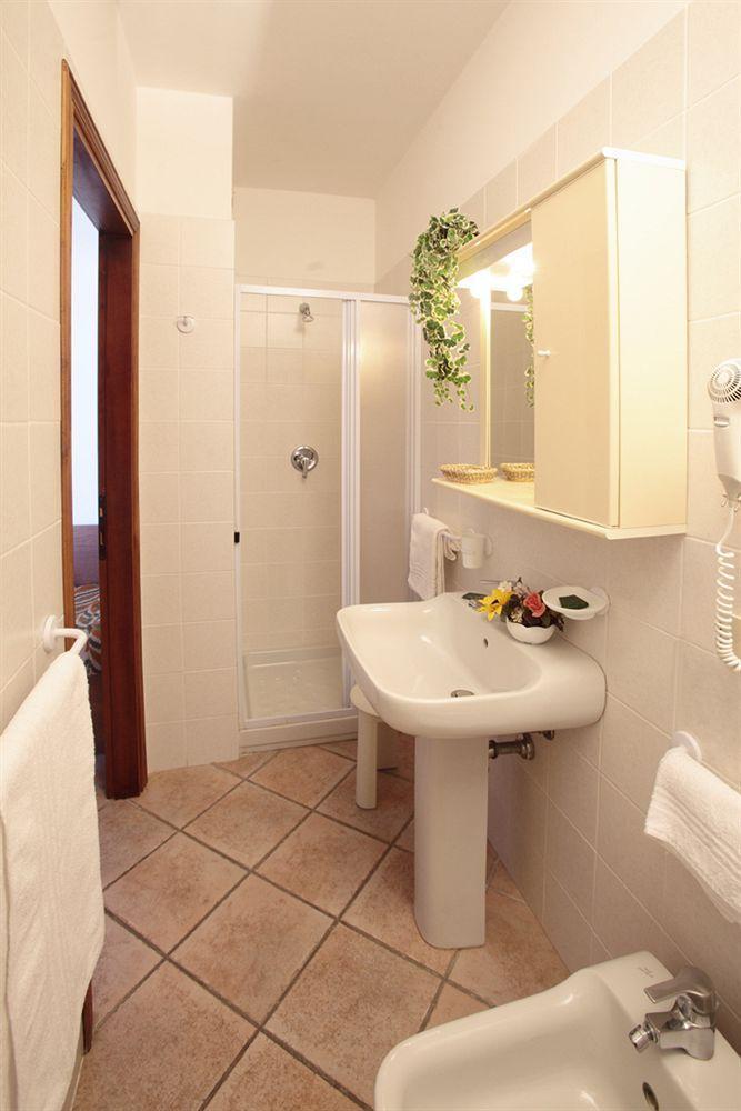 Tris Hotel Orbetello Bagian luar foto